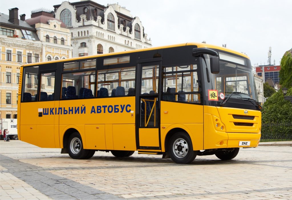 Автобус ЗАЗ А08 шкільної модифікації